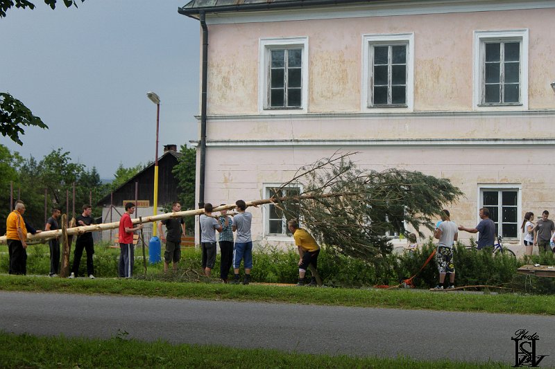 Stavanie maja 2014    7.JPG